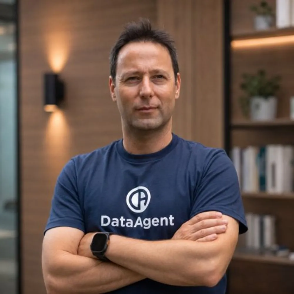Portrait of Nadav Costa